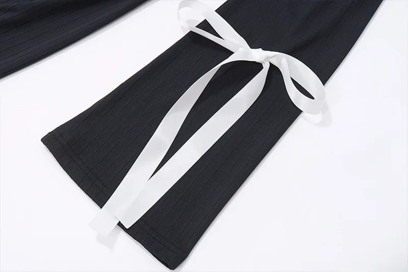 Vestido mini con lazo y manga larga