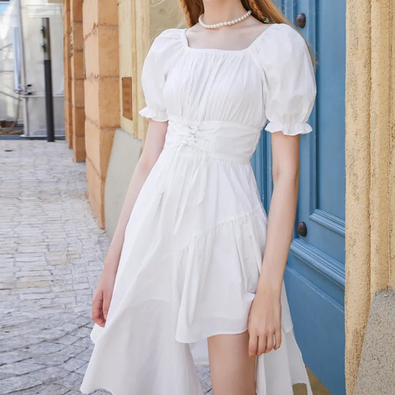 vestido elegante de época