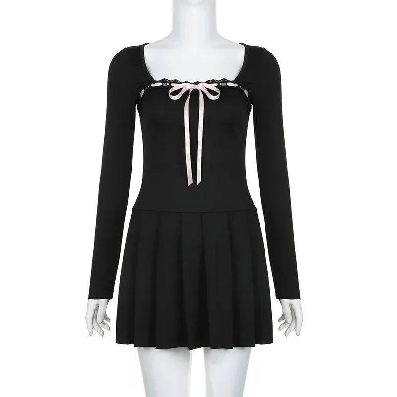 Vestido con ribete de encaje