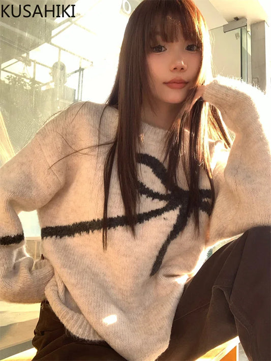 Bow sweater