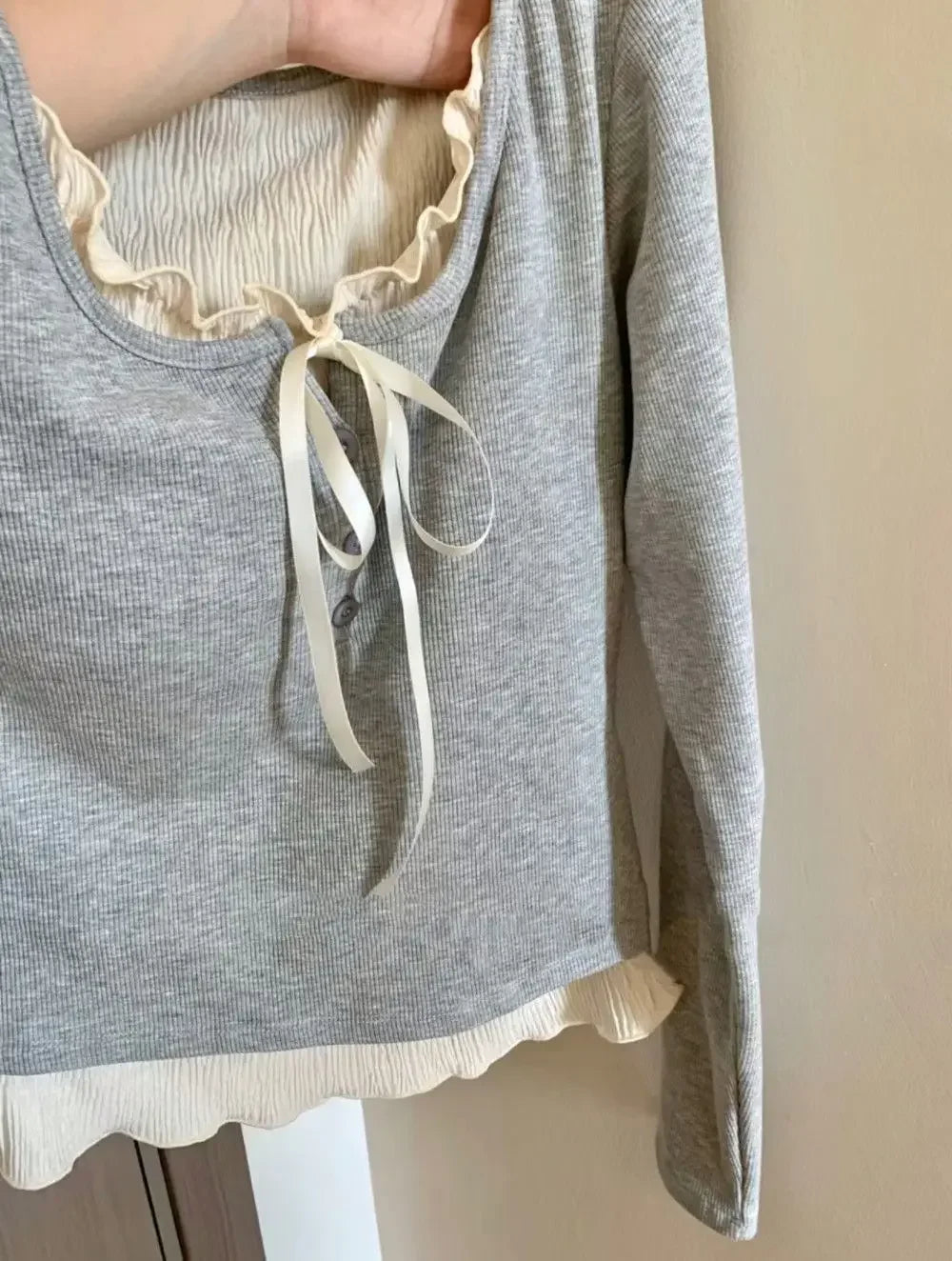 Basic Lace Longsleeve